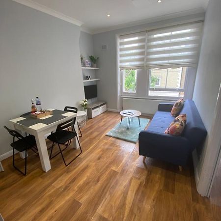 Stunning 2 Bed Flat In Ladbroke Grove Διαμέρισμα Λονδίνο Εξωτερικό φωτογραφία